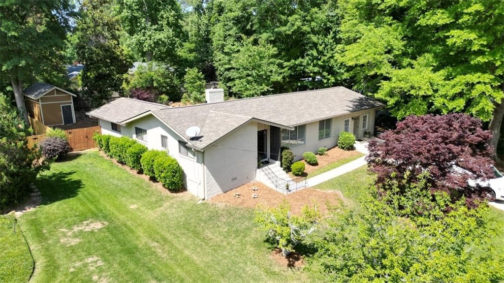 4 bedroom, 3 bathroom, 2,142 sq ft single family residence for sale at 2801 SE Sagamore Hill Drive, Marietta, GA 30067