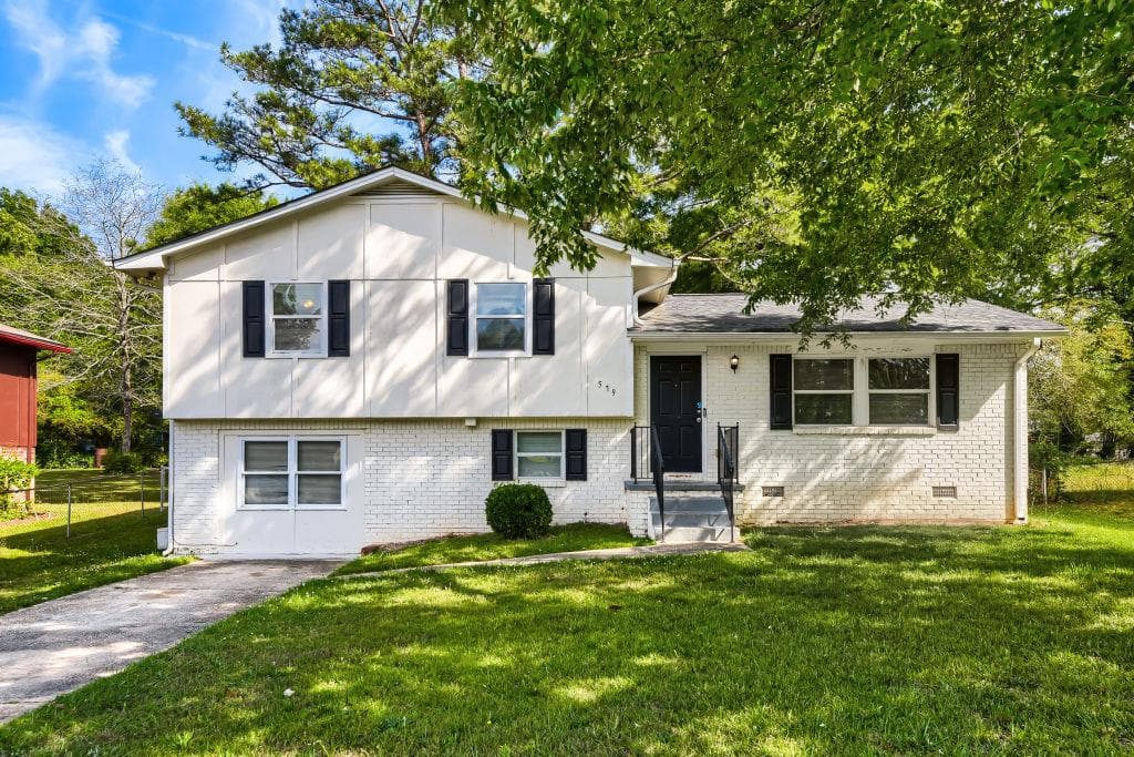 4 bedroom, 2 bathroom, 1,541 sq ft single family residence sold at 579 Wexwood Drive, Riverdale, GA 30274