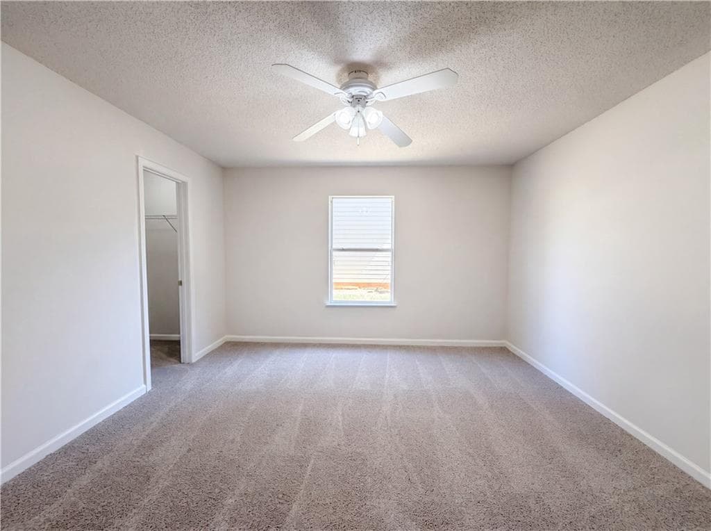 6 bedroom, 4 bathroom, 3,478 sq ft single family residence for sale at 2017 Sweet Bay Drive, Villa Rica, GA 30180 — photo 7