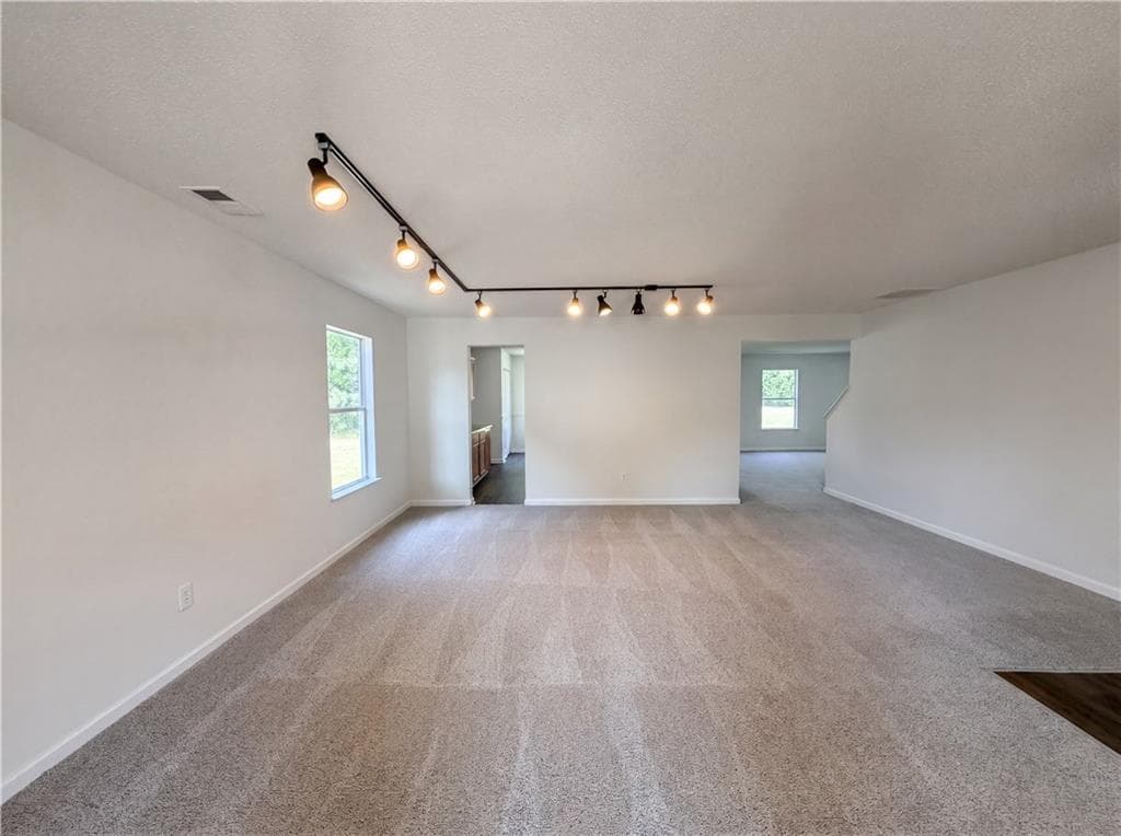 6 bedroom, 4 bathroom, 3,478 sq ft single family residence for sale at 2017 Sweet Bay Drive, Villa Rica, GA 30180 — photo 9