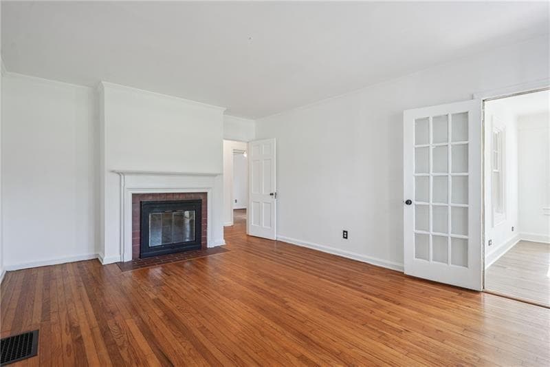 4 bedroom, 2 bathroom, 2,200 sq ft single family residence for sale at 30 Woodlawn Avenue, Hampton, GA 30228 — photo 5