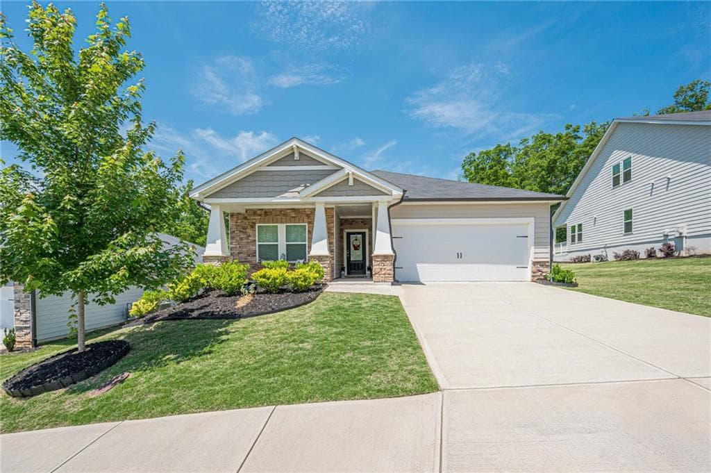 3 bedroom, 2 bathroom, 1,852 sq ft single family residence for sale at 422 Murphy Avenue, Canton, GA 30114