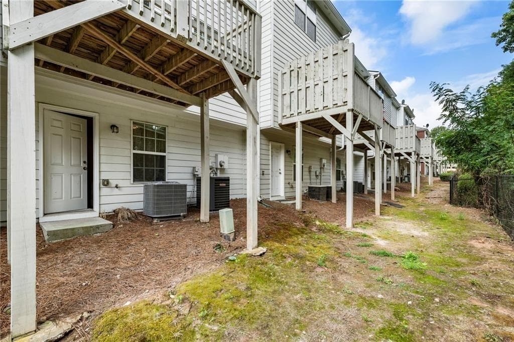 4 bedroom, 3 bathroom, 1,780 sq ft townhouse for sale at 408 Heritage Park Trace, Kennesaw, GA 30144 — photo 9