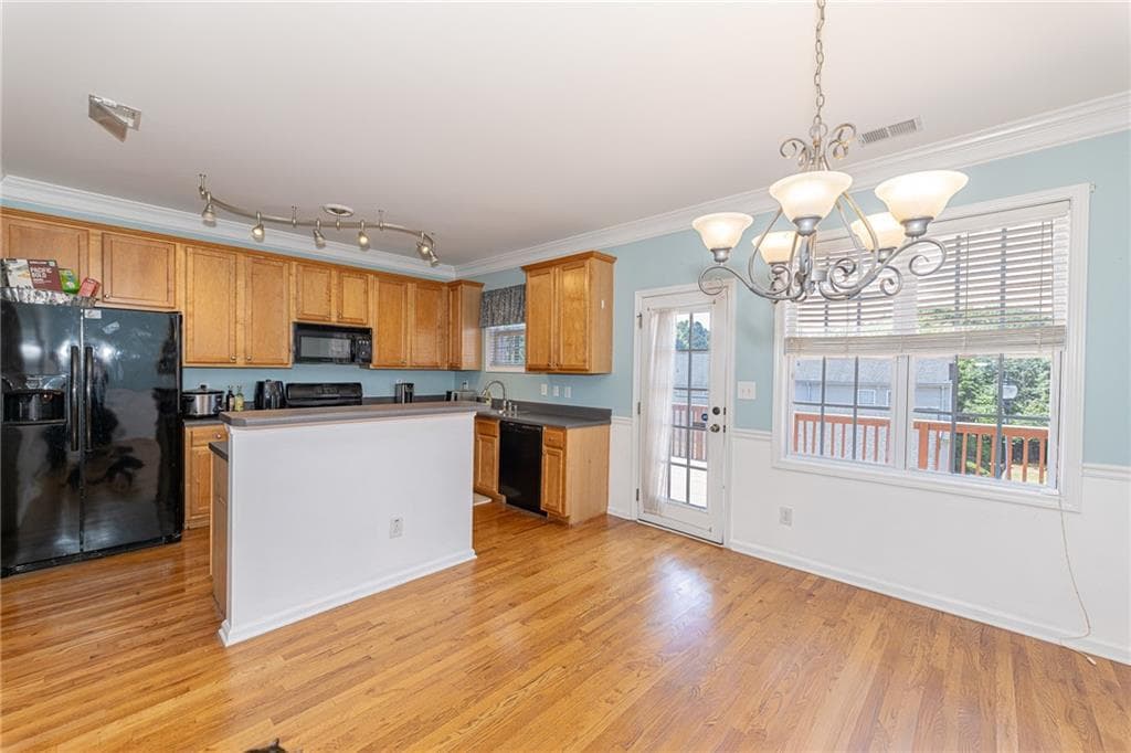 3 bedroom, 4 bathroom, 1,975 sq ft townhouse for sale at 1641 Perserverence Hill Circle 11, Kennesaw, GA 30152 — photo 7
