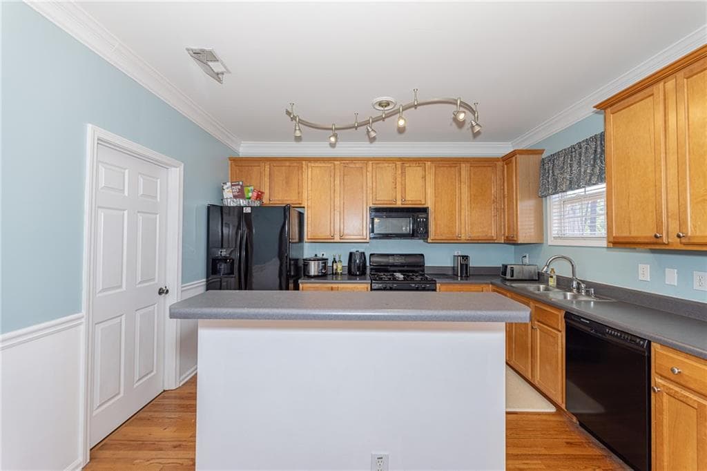 3 bedroom, 4 bathroom, 1,975 sq ft townhouse for sale at 1641 Perserverence Hill Circle 11, Kennesaw, GA 30152 — photo 8