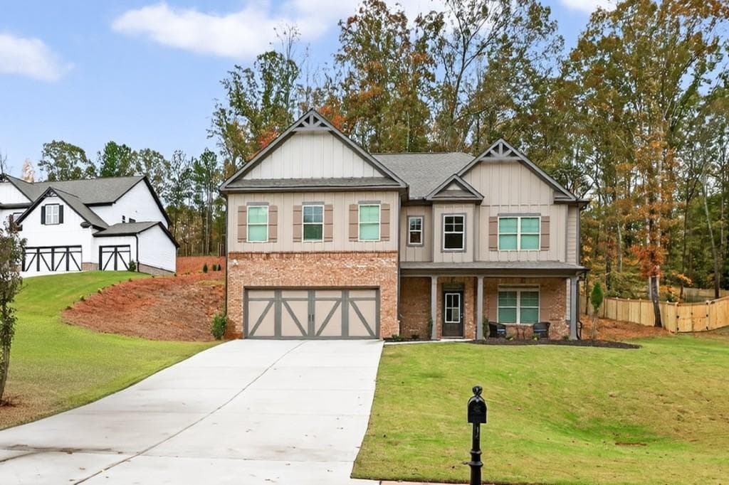4 bedroom, 4 bathroom, 3,050 sq ft single family residence for sale at 3551 Dockside Shores Drive, Gainesville, GA 30506 — photo 3
