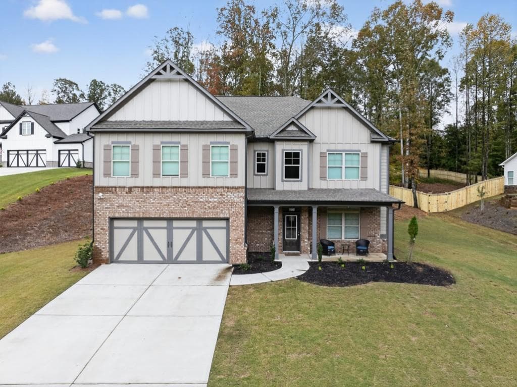 4 bedroom, 4 bathroom, 3,050 sq ft single family residence for sale at 3551 Dockside Shores Drive, Gainesville, GA 30506