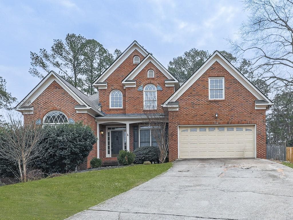 4 bedroom, 4 bathroom, 3,512 sq ft single family residence sold at 770 Heathland Drive, Roswell, GA 30075