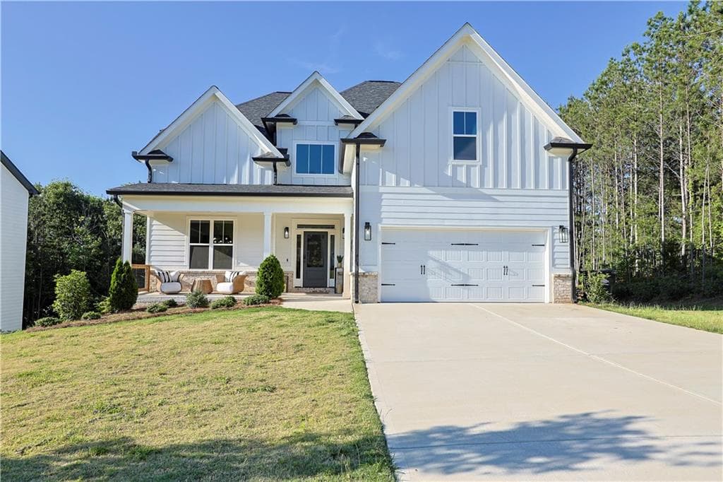 4 bedroom, 3 bathroom, 3,136 sq ft single family residence for sale at 119 Dazzling Court, Dallas, GA 30132
