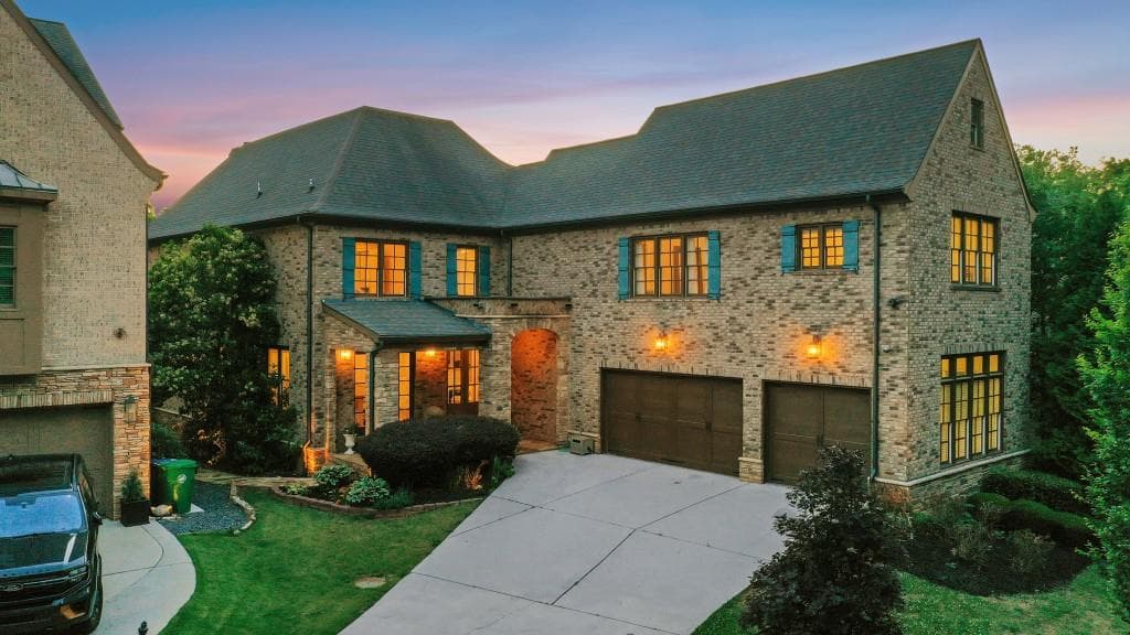 5 bedroom, 6 bathroom, 6,286 sq ft single family residence for sale at 3834 Chamblee Dunwoody Road, Atlanta, GA 30341