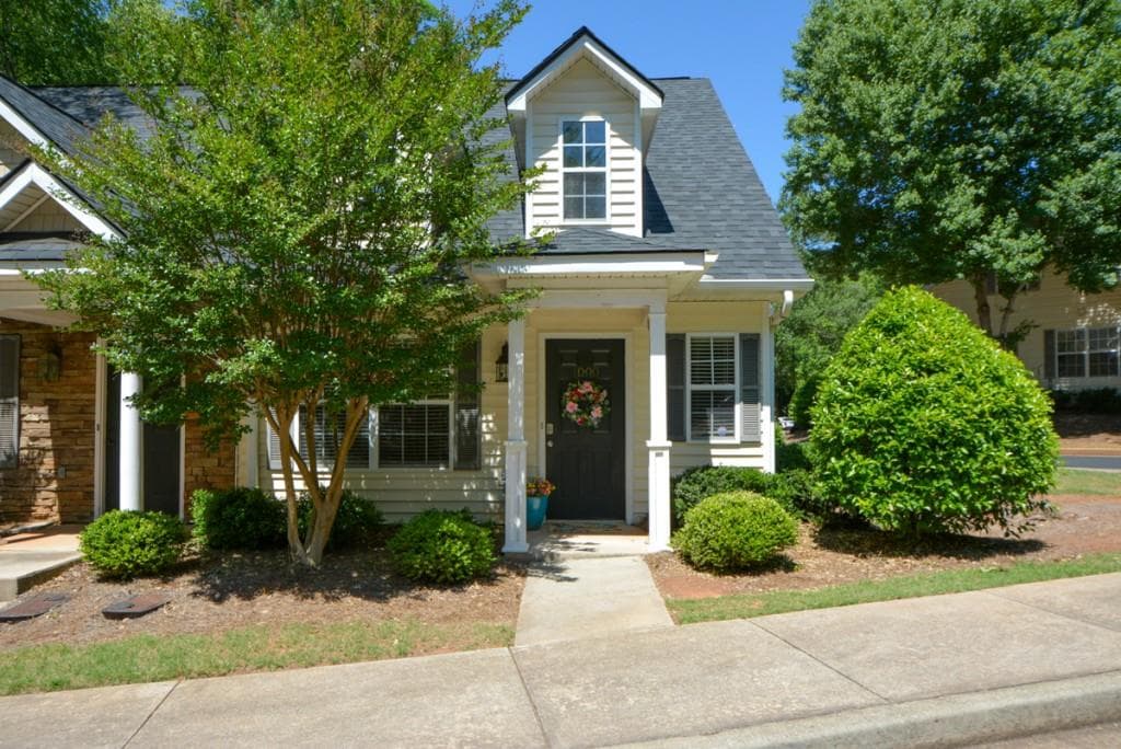 1325 Cedar Shoals Drive 1000