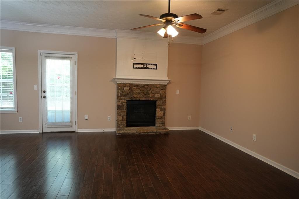 2 bedroom, 3 bathroom, 1,536 sq ft townhouse for sale at 1577 River Main Court, Lawrenceville, GA 30046 — photo 9