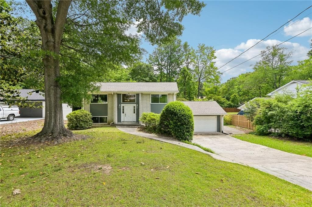 3825 Leander Court, Tucker, GA 30084 — most recent listing photo