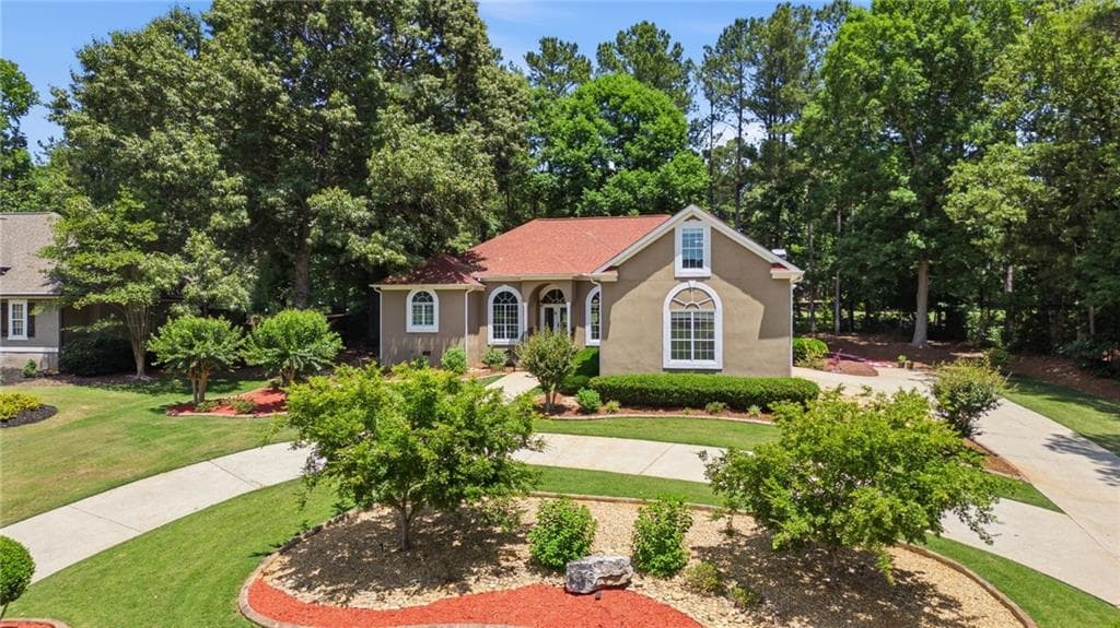 4 bedroom, 3 bathroom, 2,793 sq ft single family residence for sale at 873 Archie Drive, Mcdonough, GA 30252 — photo 2