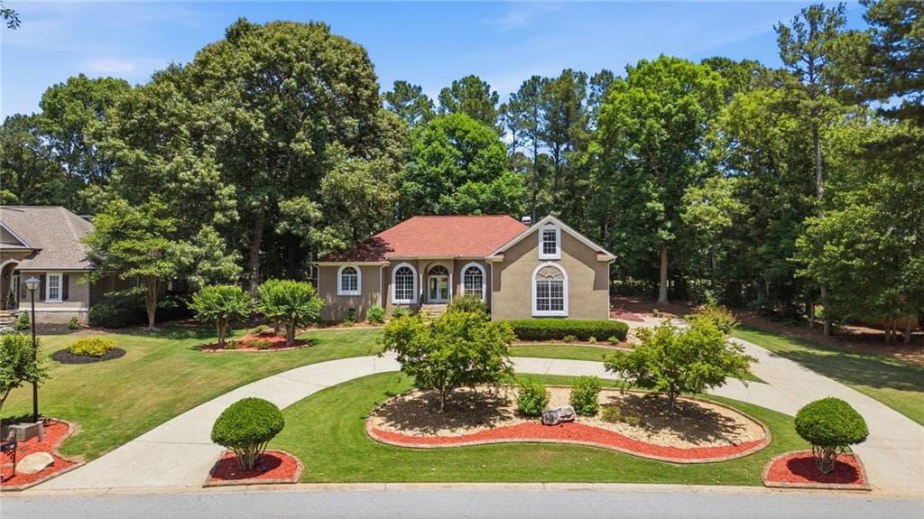 4 bedroom, 3 bathroom, 2,793 sq ft single family residence for sale at 873 Archie Drive, Mcdonough, GA 30252 — photo 4