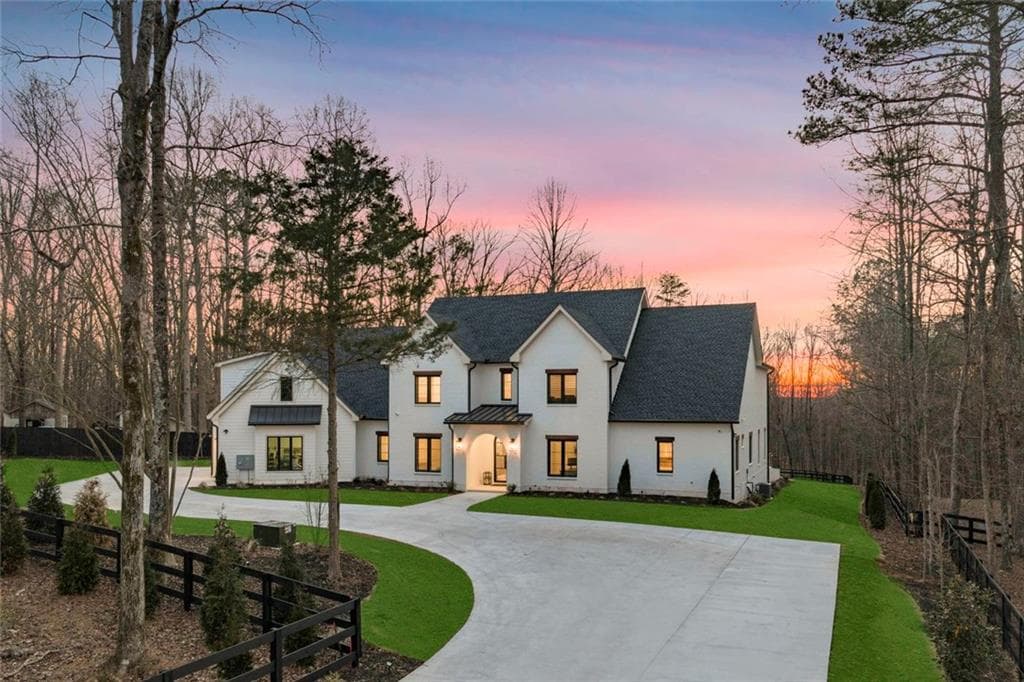 5 bedroom, 8 bathroom, 7,446 sq ft single family residence for rent at 2309 Dinsmore Road, Alpharetta, GA 30004 for $11,000 a month — photo 1 of 86
