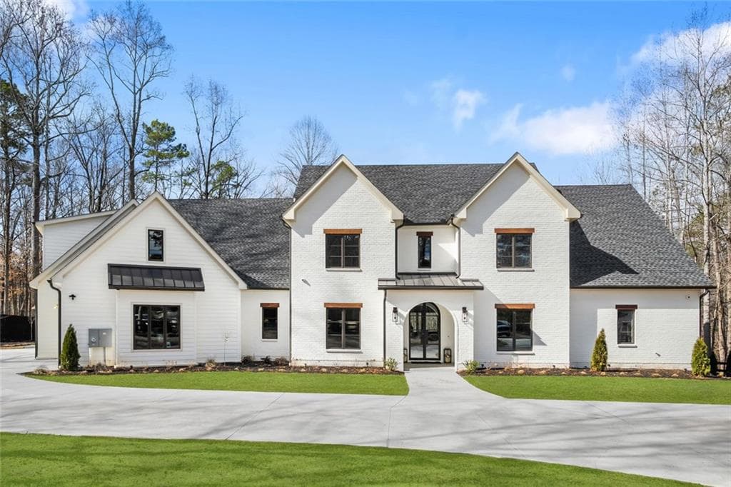 5 bedroom, 8 bathroom, 7,446 sq ft single family residence for rent at 2309 Dinsmore Road, Alpharetta, GA 30004 for $11,000 a month — photo 5