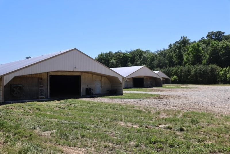 2 bedroom, 2 bathroom other under contract at 1600 Will Evans Road, Chatsworth, GA 30705 — photo 4