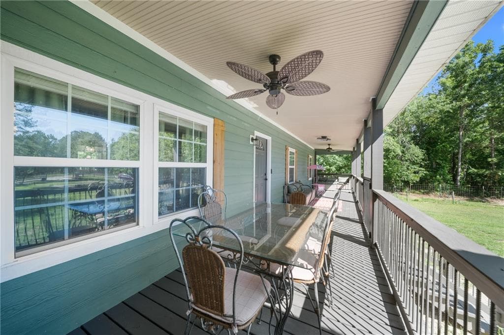3 bedroom, 2 bathroom, 1,700 sq ft single family residence for sale at 402 Habersham Church Road, Sardis, GA 30456 — photo 3