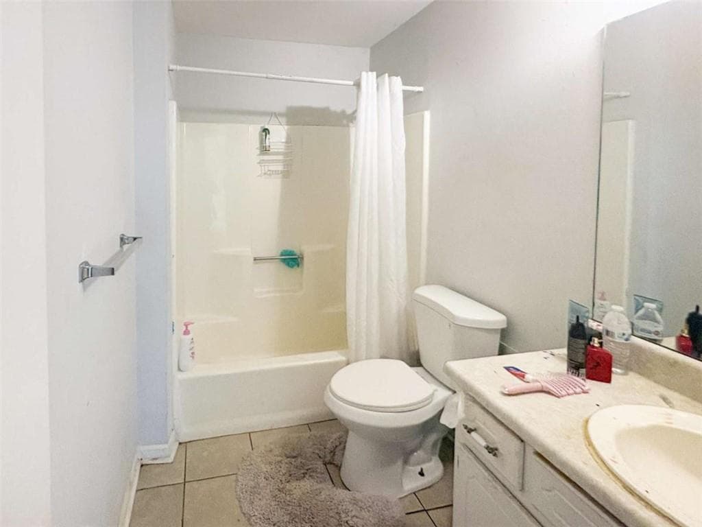 3 bedroom, 3 bathroom, 1,313 sq ft townhouse for sale at 660 Browning Lane, Conyers, GA 30013 — photo 7