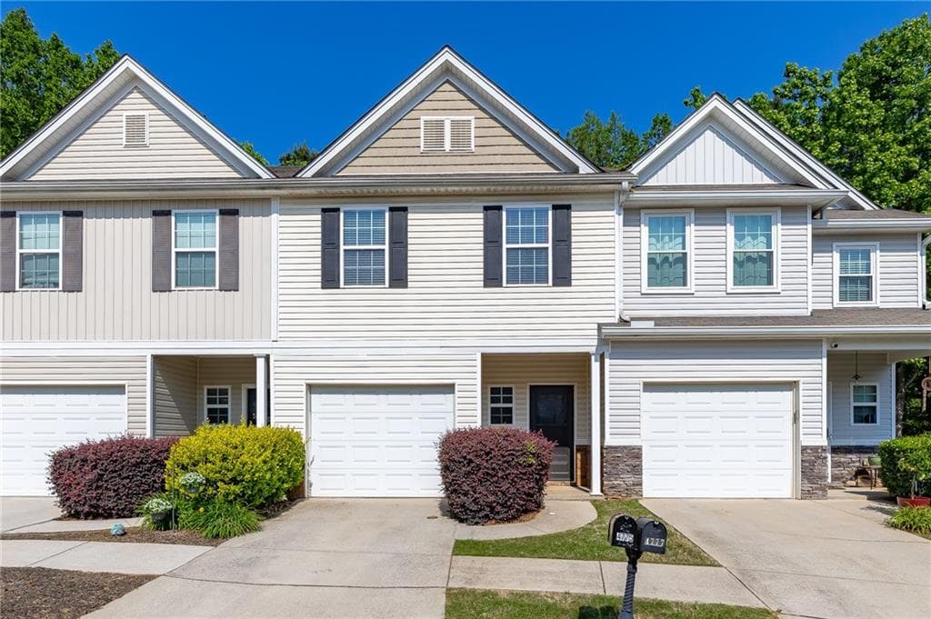 4775 Beacon Ridge Lane, Flowery Branch, GA 30542 — most recent listing photo