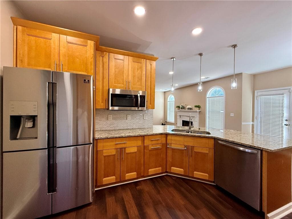 4 bedroom, 3 bathroom, 2,518 sq ft single family residence for sale at 1252 Woodland View Road, Lawrenceville, GA 30043 — photo 10