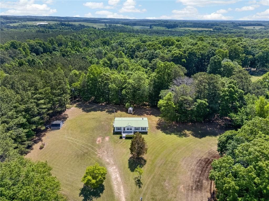 3 bedroom, 2 bathroom, 1,344 sq ft single family residence sold at 1624 Melear Road, Bowdon, GA 30108