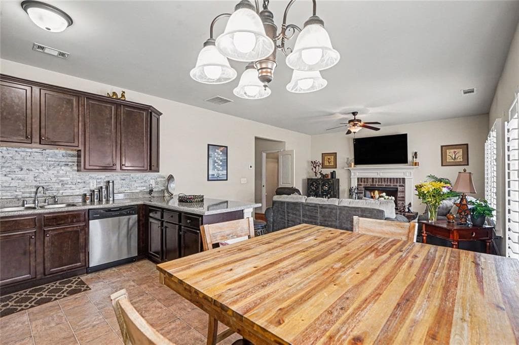 3 bedroom, 3 bathroom, 1,748 sq ft single family residence for sale at 108 Truman Court, Jackson, GA 30233 — photo 8