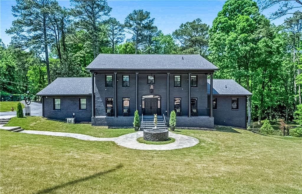 7 bedroom, 8 bathroom, 6,890 sq ft single family residence for sale at 3519 Prince George Street, Atlanta, GA 30344 — photo 3