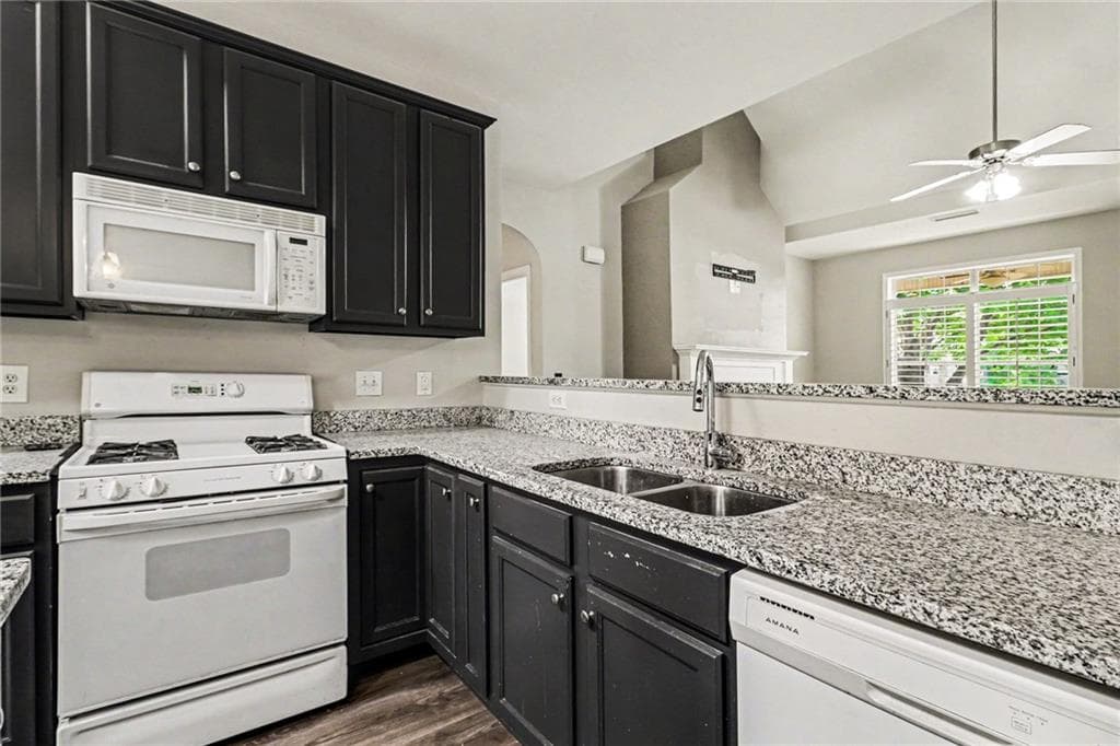 3 bedroom, 3 bathroom, 1,842 sq ft single family residence for sale at 2685 Mariner Way, Villa Rica, GA 30180 — photo 10