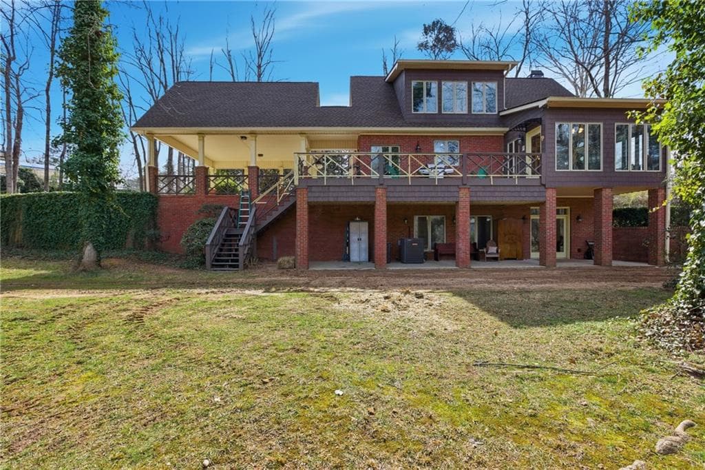 4 bedroom, 4 bathroom, 3,235 sq ft single family residence under contract at 151 Ivy Street, Demorest, GA 30535 — photo 9