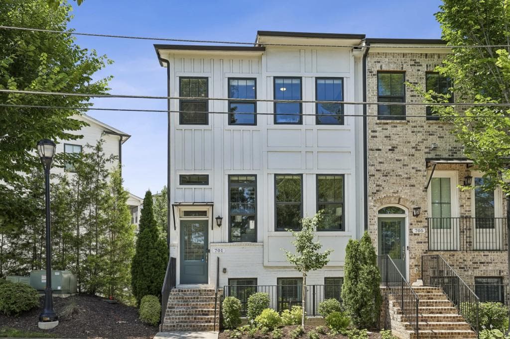 4 bedroom, 4 bathroom, 1,920 sq ft townhouse sold at 701 Bismark Road, Atlanta, GA 30324