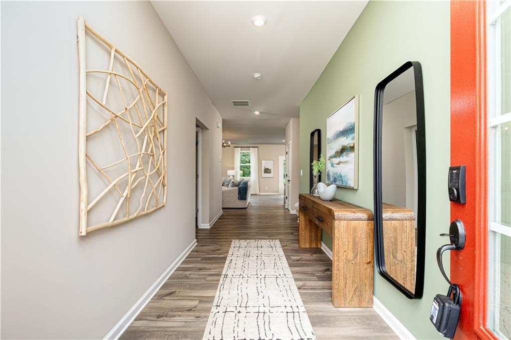 4 bedroom, 3 bathroom, 2,455 sq ft single family residence under contract at 510 Jasmine Woods Drive, Lawrenceville, GA 30046 — photo 3