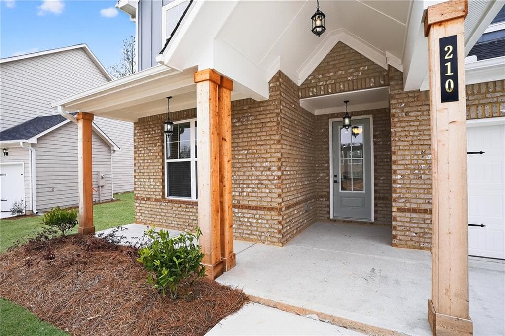5 bedroom, 4 bathroom, 2,580 sq ft single family residence under contract at 210 Villa Rica  Springs- Lot 8, Villa Rica, GA 30180 — photo 2