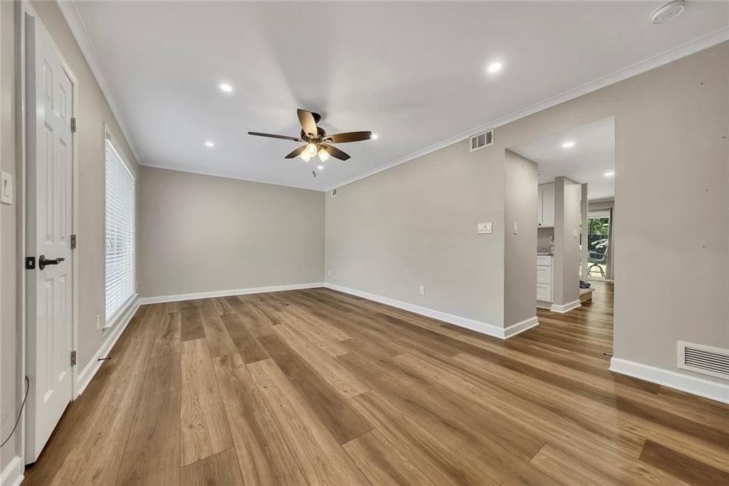 2 bedroom, 3 bathroom, 1,452 sq ft condominium for sale at 9 Fairway Drive, Kennesaw, GA 30144 — photo 9