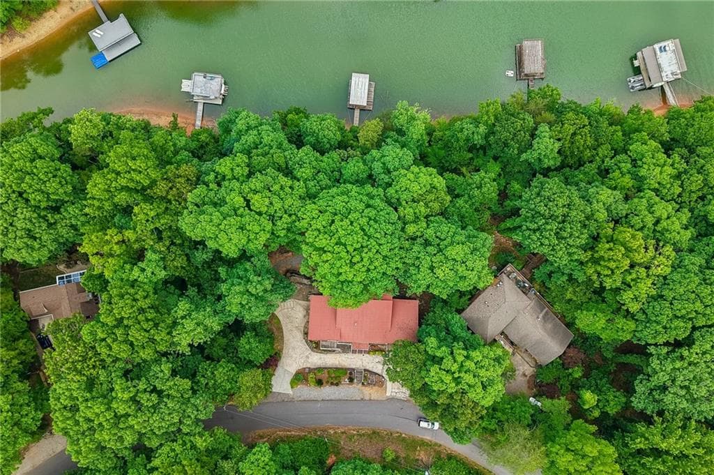 3 bedroom, 4 bathroom, 2,238 sq ft single family residence under contract at 2680 Pass Circle, Gainesville, GA 30506 — photo 5