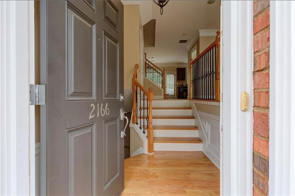 3 bedroom, 4 bathroom, 1,814 sq ft townhouse for sale at 2166 Weldonberry Drive, Atlanta, GA 30319 — photo 4