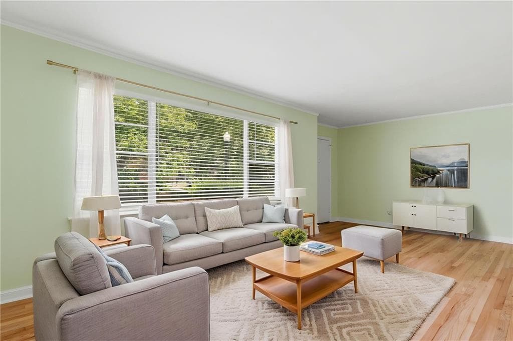 1 bedroom, 1 bathroom, 755 sq ft condominium for sale at 2230 Cheshire Bridge Road 113, Atlanta, GA 30324 — photo 2