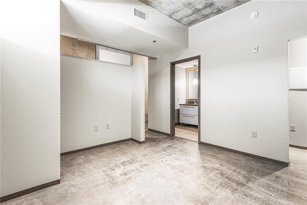 2 bedroom, 1 bathroom, 1,025 sq ft condominium for sale at 480 John Wesley Dobbs Avenue 422, Atlanta, GA 30312 — photo 5