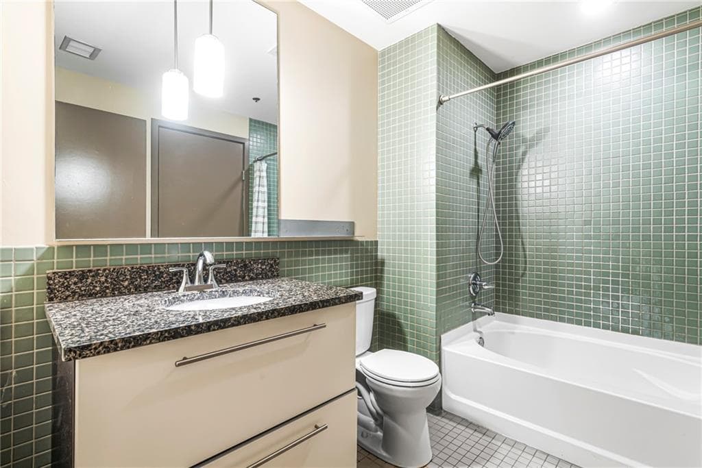 2 bedroom, 1 bathroom, 1,025 sq ft condominium for sale at 480 John Wesley Dobbs Avenue 422, Atlanta, GA 30312 — photo 7