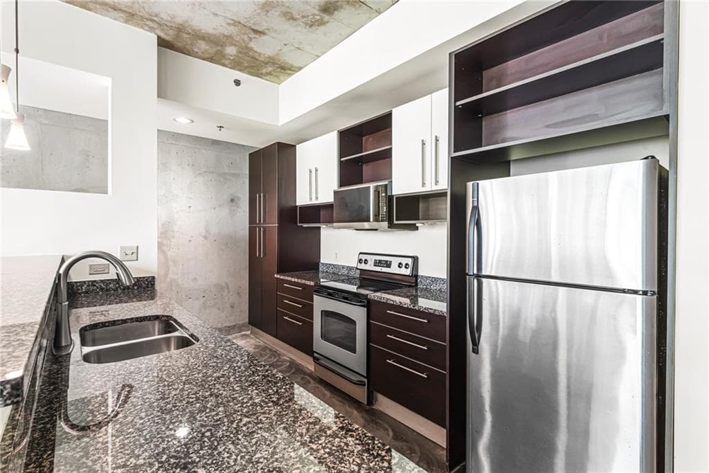 2 bedroom, 1 bathroom, 1,025 sq ft condominium for sale at 480 John Wesley Dobbs Avenue 422, Atlanta, GA 30312 — photo 9