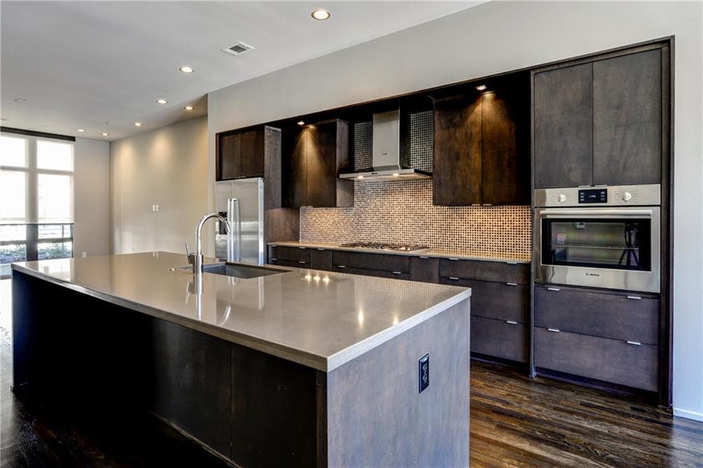 3 bedroom, 4 bathroom other for rent at 721 Longleaf Drive 9, Atlanta, GA 30342 for $8,000 a month — photo 5