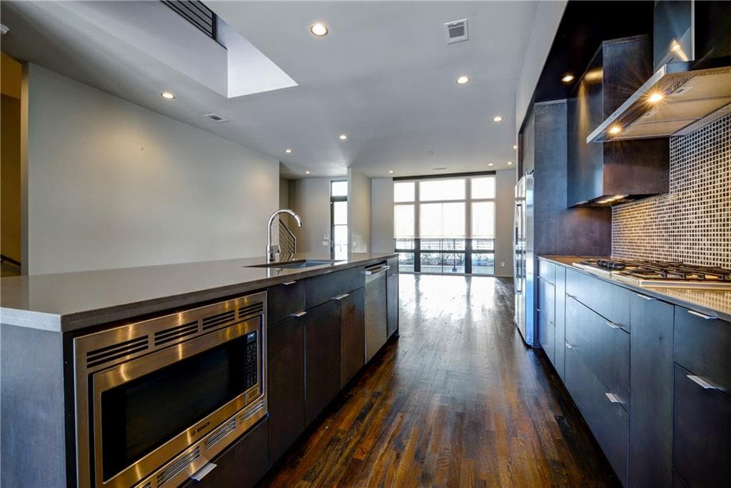 3 bedroom, 4 bathroom other for rent at 721 Longleaf Drive 9, Atlanta, GA 30342 for $8,000 a month — photo 6
