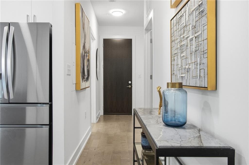 2 bedroom, 2 bathroom, 1,427 sq ft condominium for sale at 775 Juniper Street 207, Atlanta, GA 30308 — photo 2
