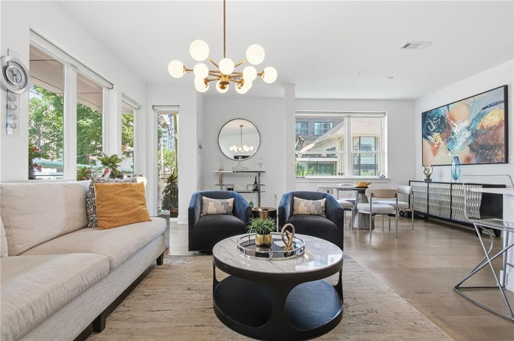 2 bedroom, 2 bathroom, 1,427 sq ft condominium for sale at 775 Juniper Street 207, Atlanta, GA 30308 — photo 7