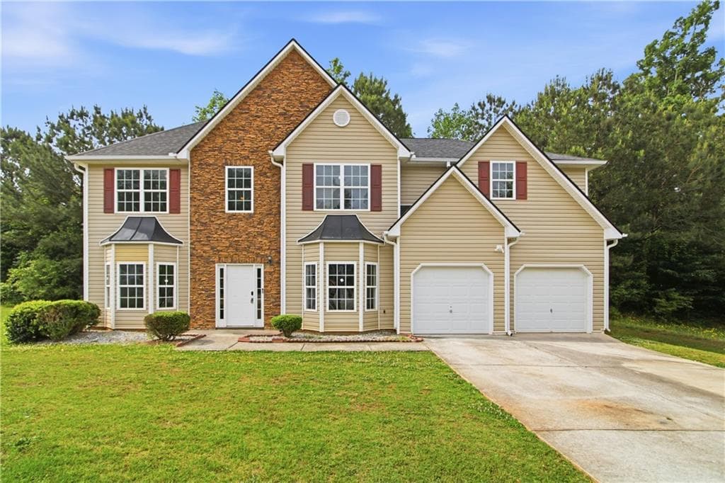 5 bedroom, 3 bathroom, 3,294 sq ft single family residence for sale at 3105 Anneewakee Falls Parkway, Douglasville, GA 30135