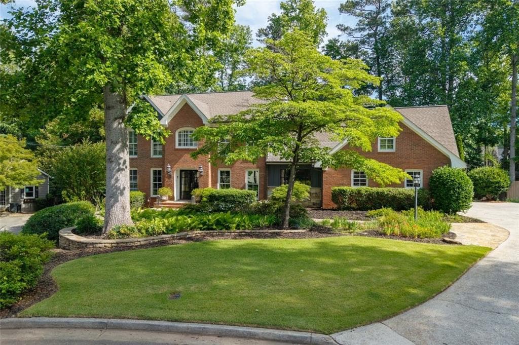 6 bedroom, 5 bathroom, 4,091 sq ft single family residence sold at 1018 Redfield Lane, Atlanta, GA 30338