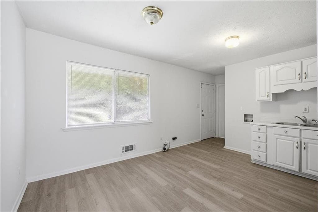 3 bedroom, 1 bathroom single family residence for rent at 1947 Grange Drive, Atlanta, GA 30315 for $1,650 a month — photo 6