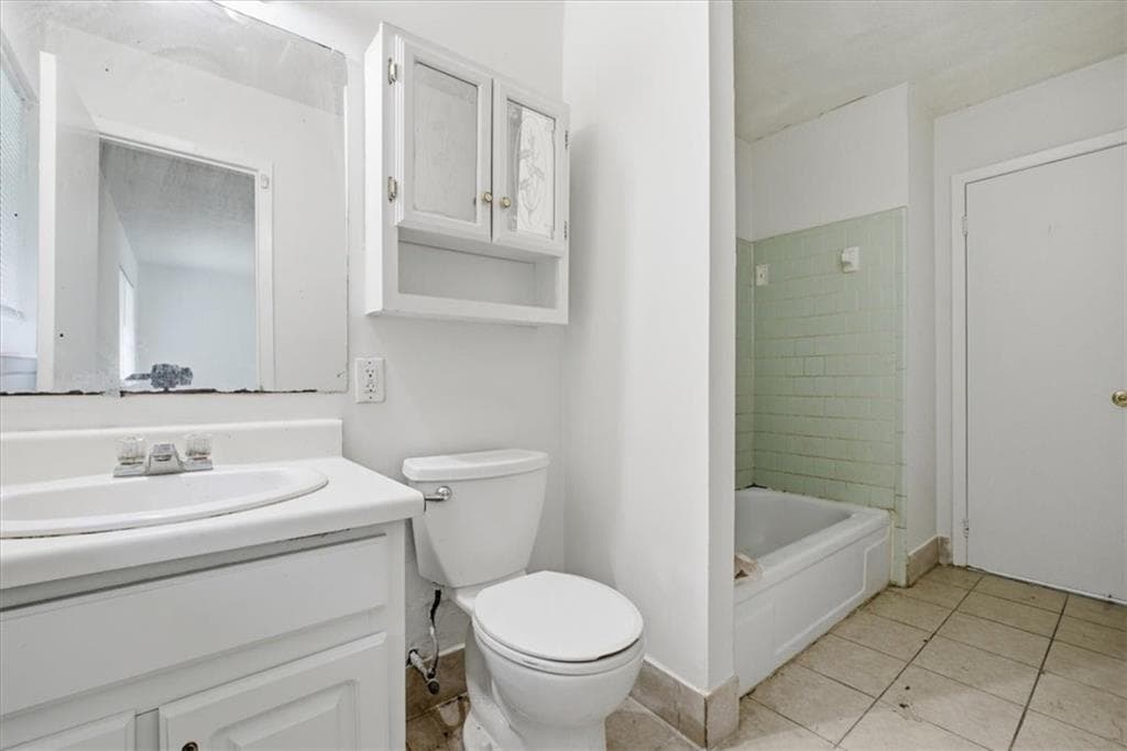3 bedroom, 1 bathroom single family residence for rent at 1947 Grange Drive, Atlanta, GA 30315 for $1,650 a month — photo 8