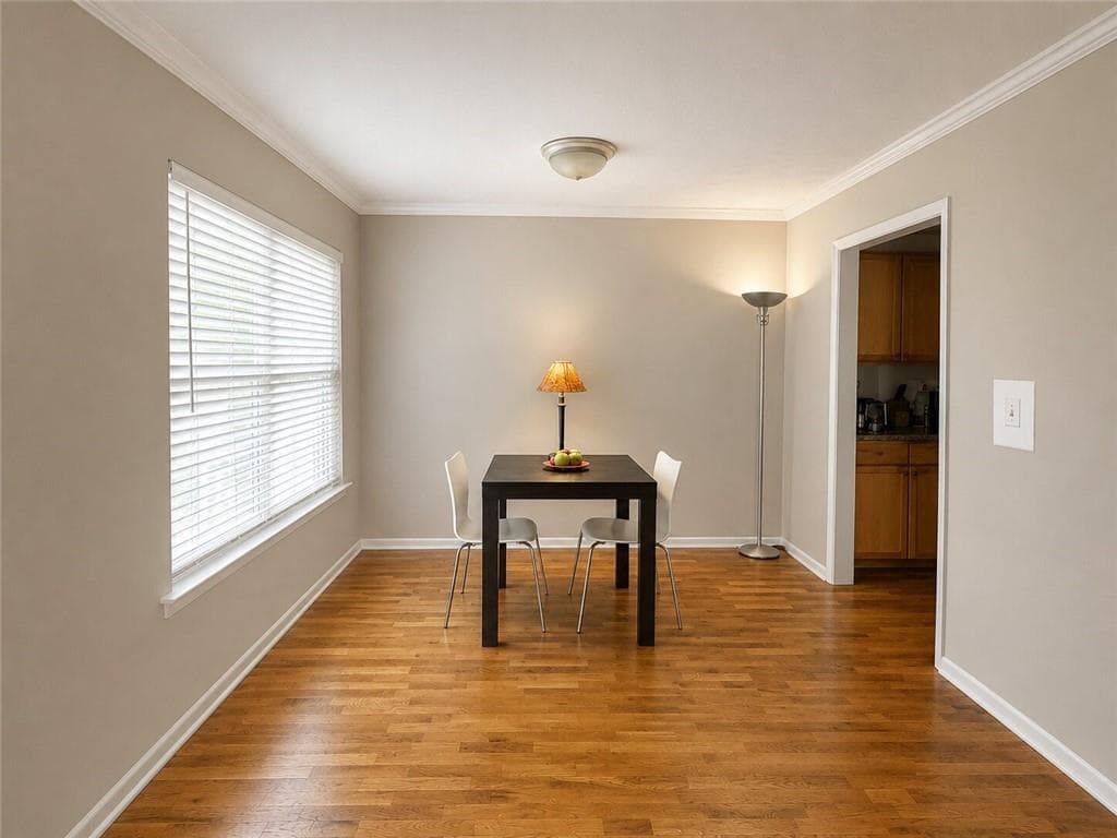 2 bedroom, 2 bathroom, 1,073 sq ft condominium for sale at 1150 Collier Road H07, Atlanta, GA 30318 — photo 5